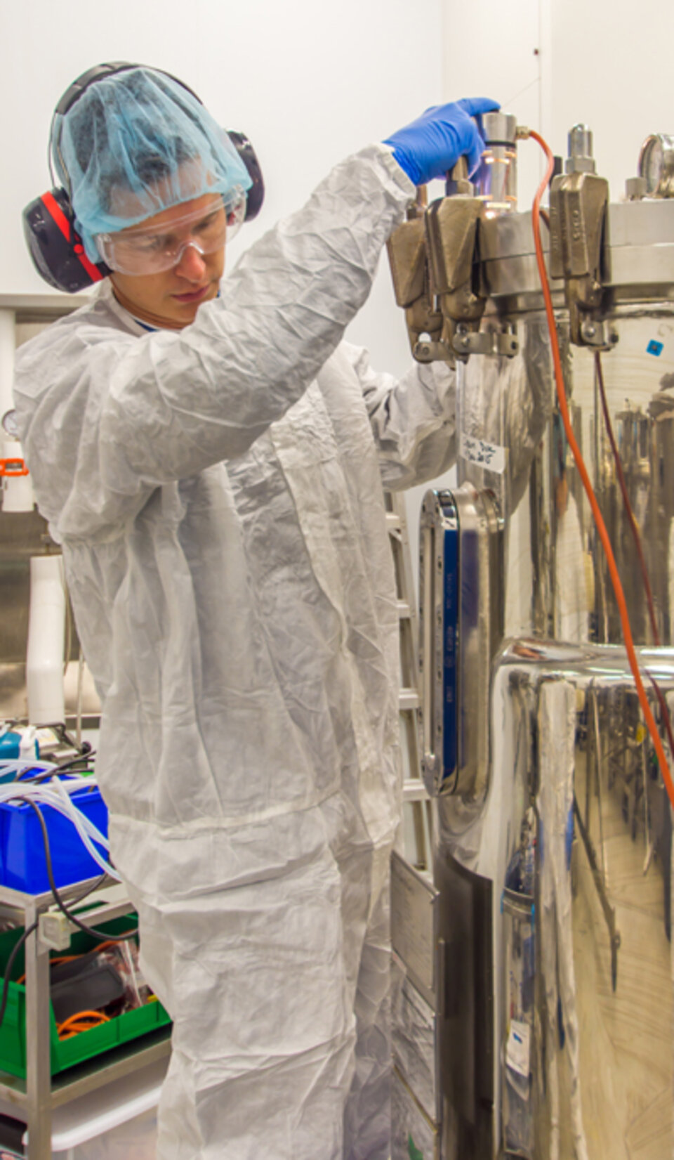 Student at fermentor